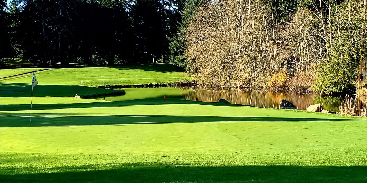 Rolling Hills Golf Course in Bremerton, Washington